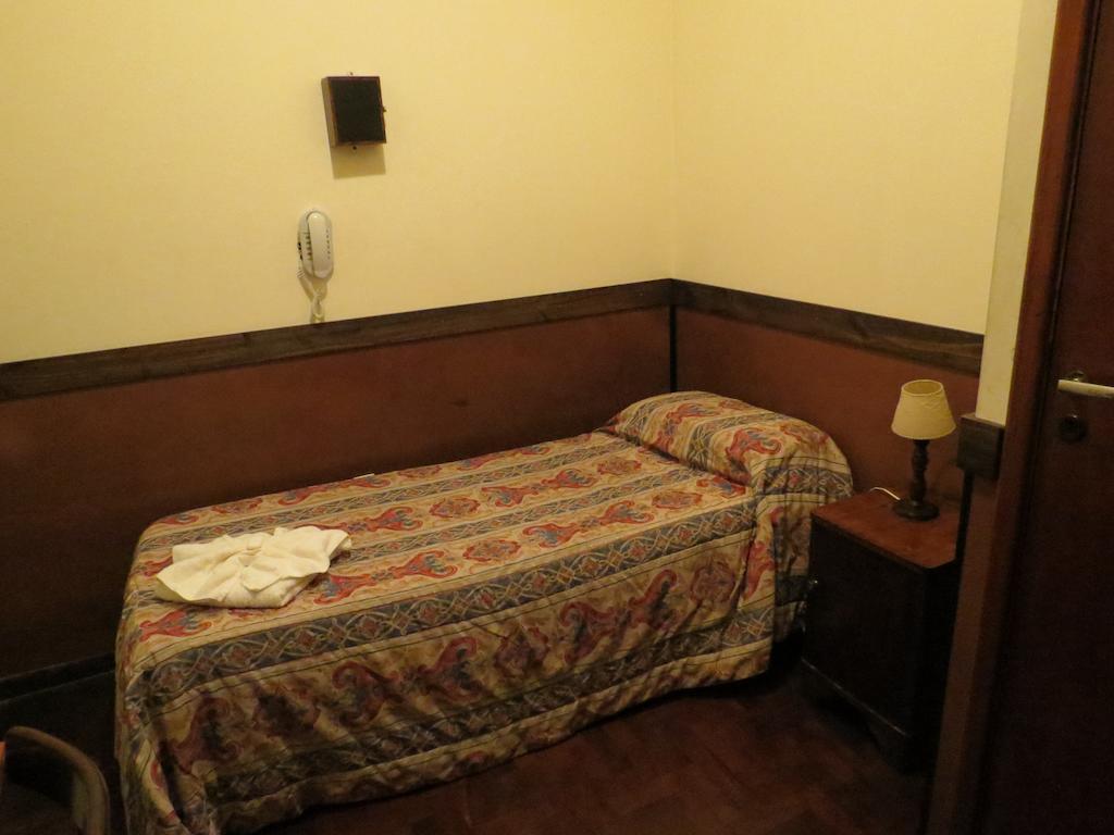 Hotel Raglan Mar del Plata Zimmer foto